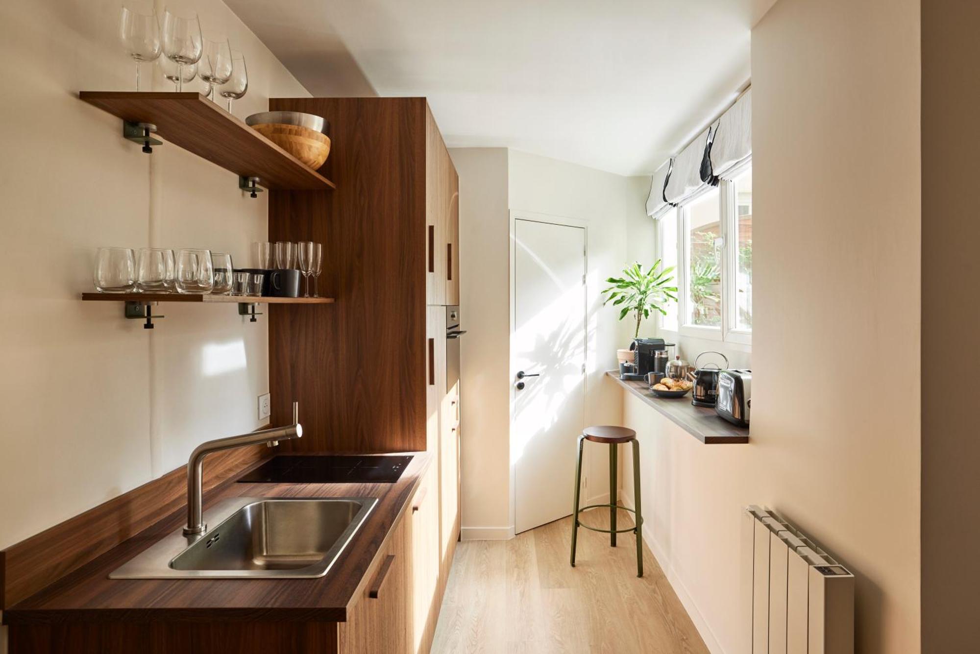Апартаменты Stylish 2Br & 2Ba With Private Terrace Париж Экстерьер фото